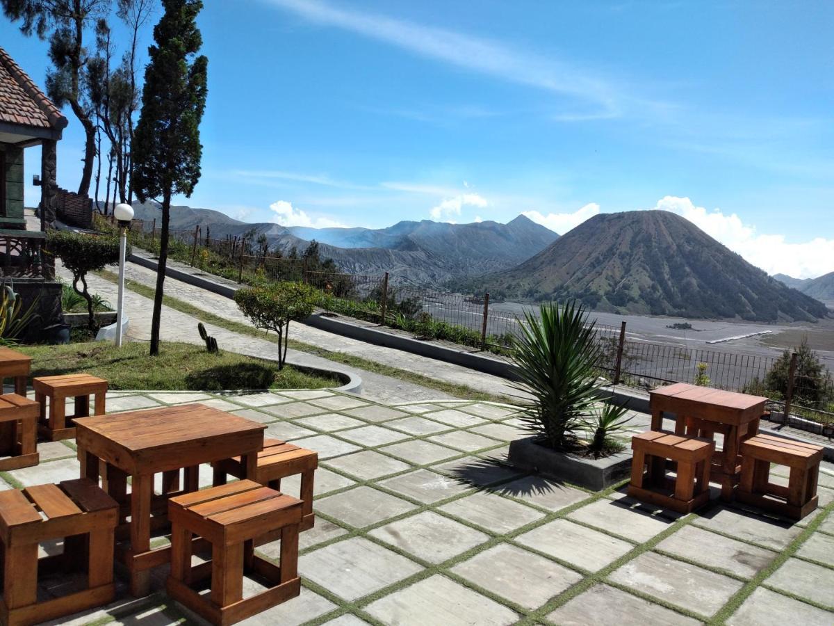 Cemara Indah Hotel Bromo Exterior photo