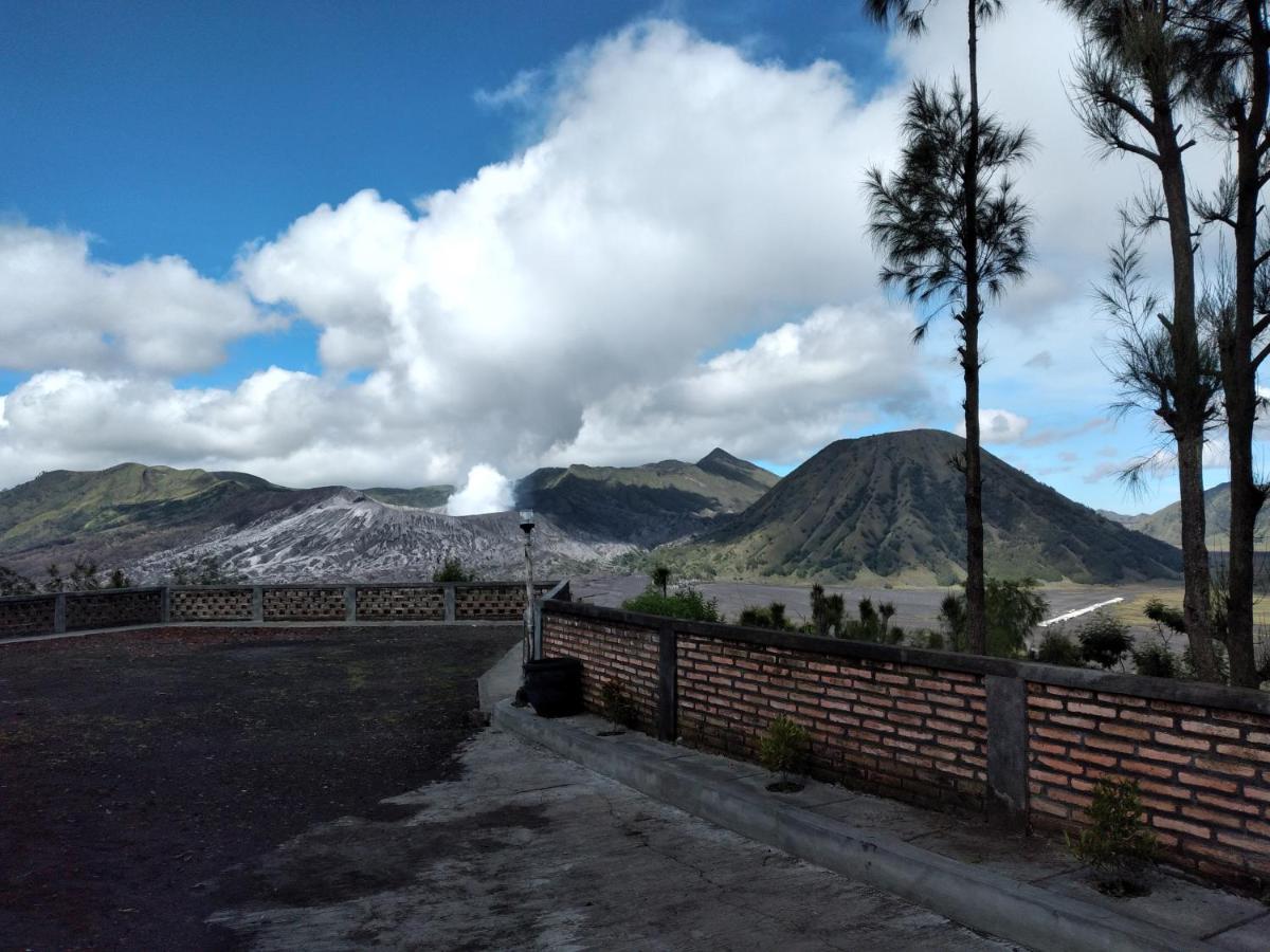 Cemara Indah Hotel Bromo Exterior photo